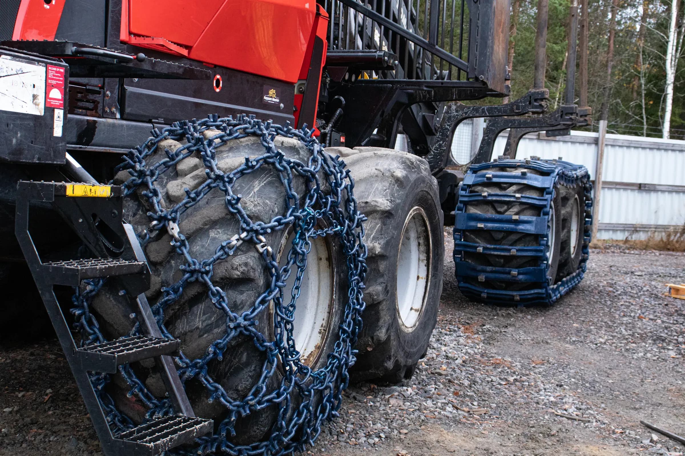 XL Chains och XL Tracks monterade på en skotare
